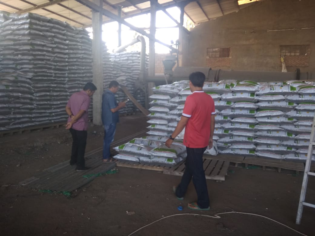 Camat Sidomulyo Cuek, DPMPPTSP Lamsel Akan Kroschek Dugaan Gudang Pupuk Ilegal
