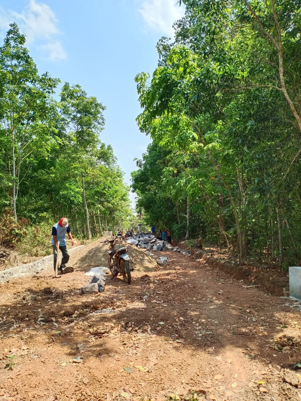 Melalui DD 2019 Desa Sidomukti Optimalkan Pembangunan Drainase