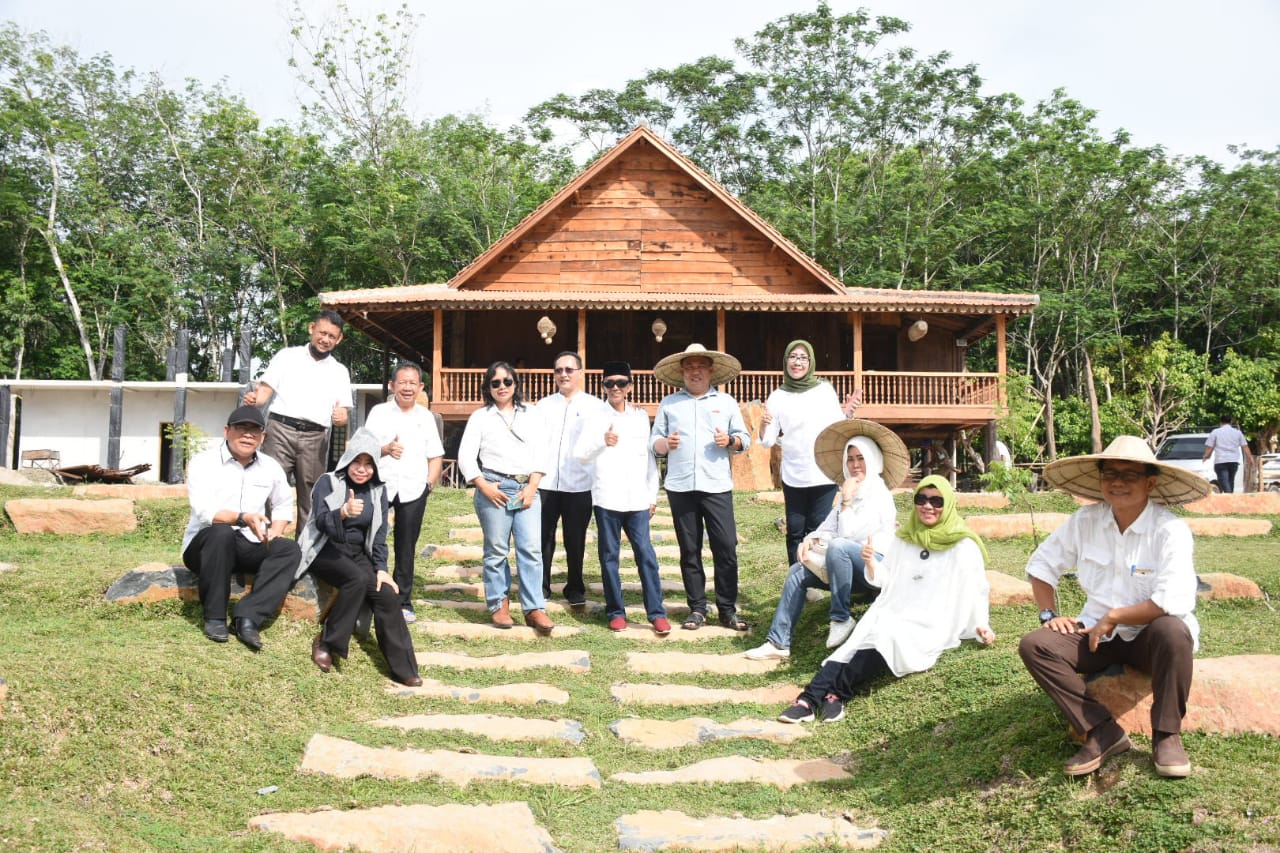 Bupati dan Wakil Bupati Tubaba Sambut Kunjungan Ika Unpad Lampung