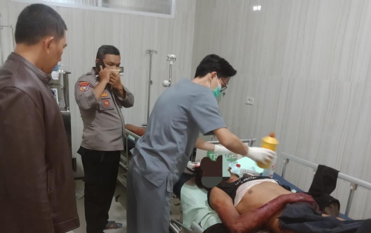 Dua Remaja Lamtim Nyaris Tewas Diamuk Massa Usai Kepergok Mencuri Motor