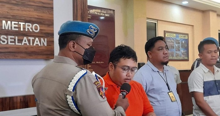 Kasus Fortuner Tabrak Brutal Mobil Brio: Sopir Fortuner Jadi Tersangka dan Langsung Ditahan