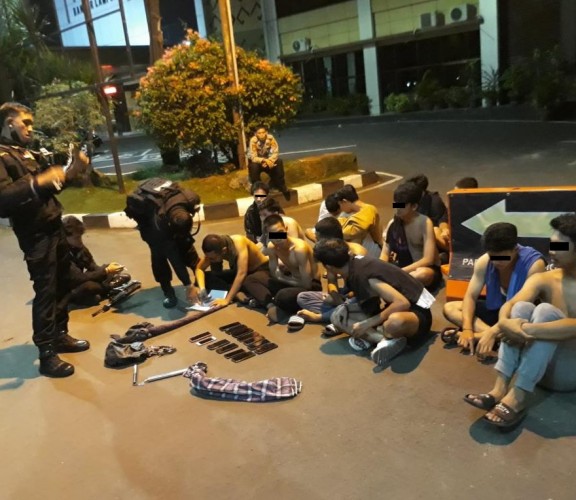Belasan Remaja di Bandar Lampung Ditangkap Saat Hendak Tawuran