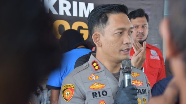 4 Pria Rampas Motor Remaja Bogor Dengan Modus Tuduh Tusuk Adik