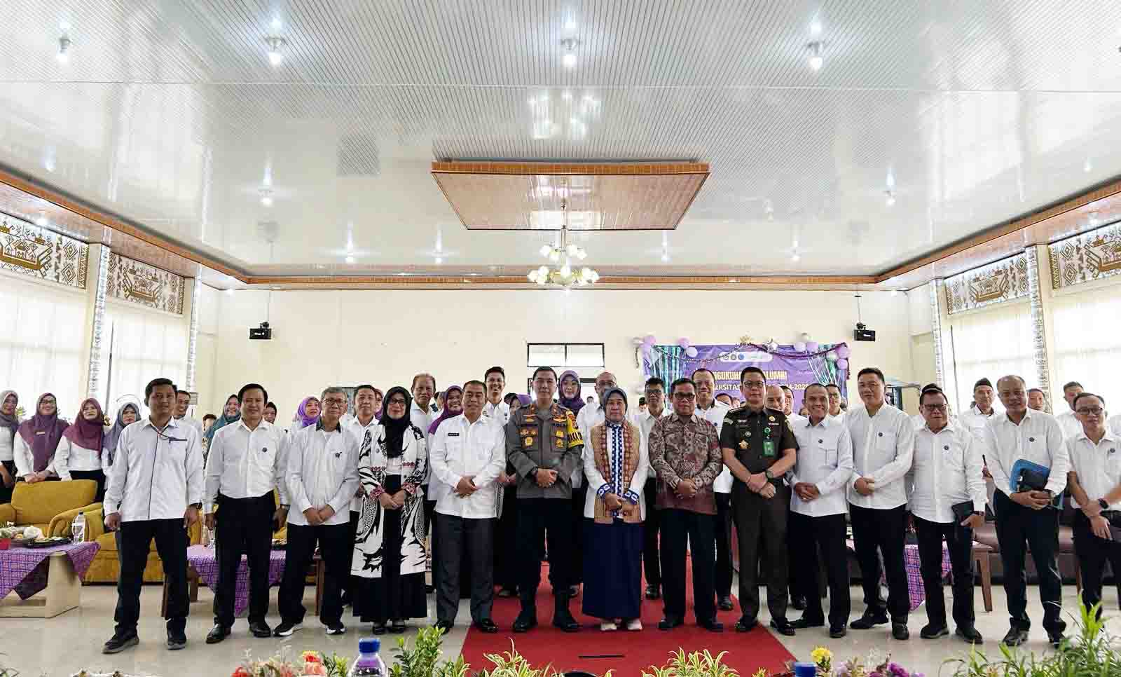 Dr. Bustami Zainudin Dilantik Sebagai Ketua IKA FKIP Unila Masa Bakti 2024-2028