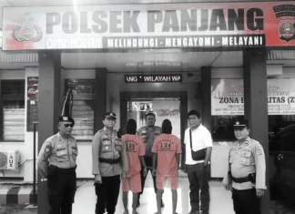 Tertangkap! Dua Remaja 17 Tahun Bobol Rumah di Bandar Lampung Curi HP hingga Uang Tunai