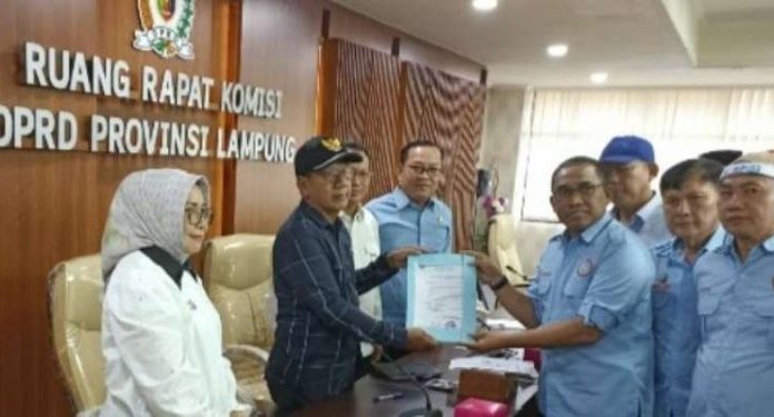 Ketua DPRD Lampung Mingrum Gumay Terima Perwakilan Pekerja