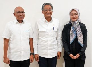 Gerak Cepat Gubernur dan Wakil Gubernur Lampung Terpilih Mirza-Jihan Temui Menteri PU Bahas Perbaikan Jalan Rusak-Irigasi