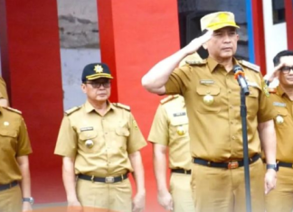 Pjs. Walikota kota Bandar lampung Budhi Darmawan menggelar Apel Pengarahan pada Dinas Pemadam Kebakaran