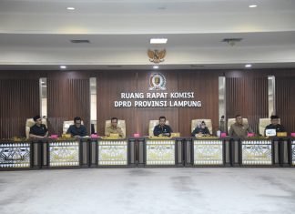 DPRD Provinsi Lampung Terima Perwakilan Aksi Unjuk Rasa Forum Guru R3