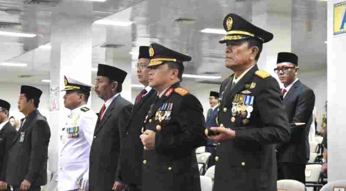 Danrem 043/Gatam Hadiri Pelantikan Pimpinan DPRD Provinsi Lampung