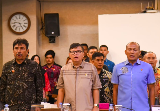Anggota DPRD Lampung Fauzi Heri Terima Kunjungan Kerja Baleg DPR RI Bahas Revisi UU Perlindungan Pekerja Migran Indonesia