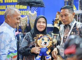 Walikota Bandar lampung, Hj. Eva Dwiana menghadiri Musyawarah Nasional (Munas) VII Asosiasi Pemerintah Kota Seluruh Indonesia (APEKSI) 2025 di Kota Surabaya