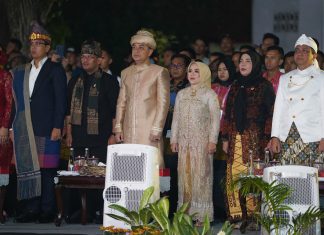 Delegasi Pemkot Bandar Lampung Ikuti Karnaval Budaya di Surabaya