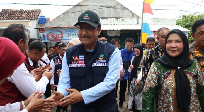 Walikota Eva Dwiana Dampingi Mentri Sosial RI Kunjungan Kerja Di Bandar Lampung