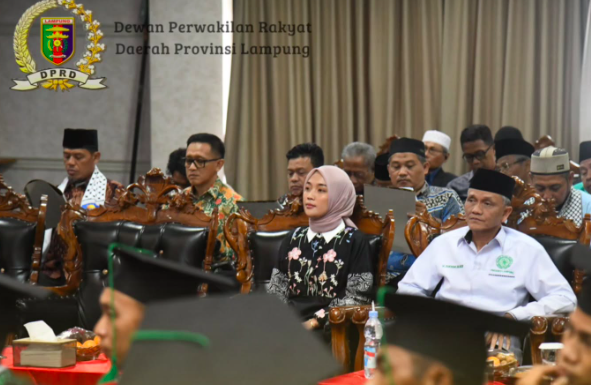 Anggota Komisi V DPRD Lampung Hadiri Wisuda STISQ Abdullah Bin Mas’ud Online, Dorong Penguatan SDM Berbasis Al-Qur’an dan Sains