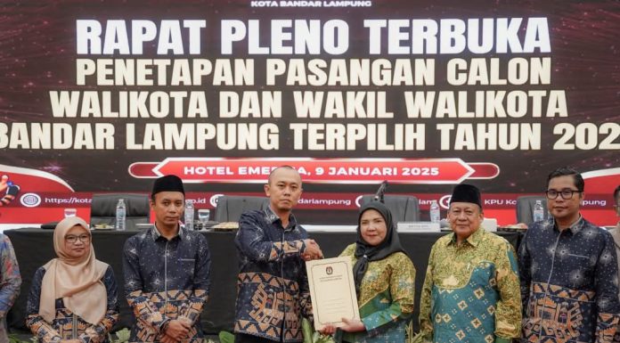 Penetapan Resmi Hj. Eva Dwiana dan Deddy Amarullah Sebagai Wali Kota dan Wakil Wali Kota Bandar Lampung Terpilih Periode 2025–2030