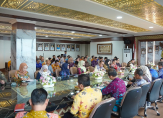 Wali Kota Eva Dwiana Pimpin Rapat Koordinasi Bersama Kepala OPD dan Camat, Tekankan Sinergi dan Peningkatan Pelayanan Publik