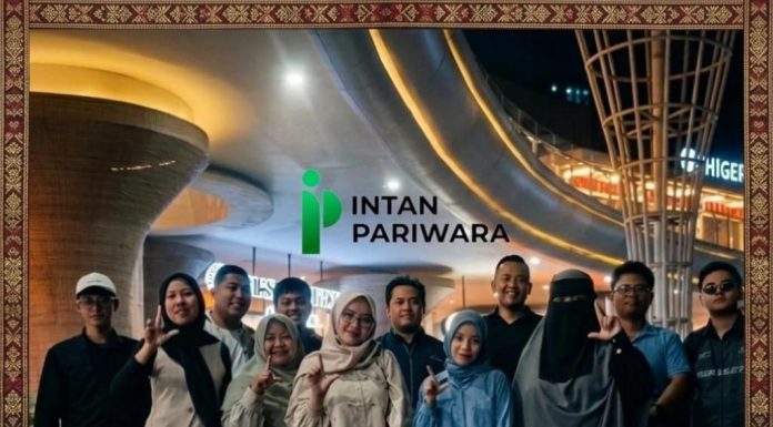 Satu Meja, Satu Tekad: BM Intan Pariwara Bandar Lampung Pererat Kekompakan di Momen Buka Bersama