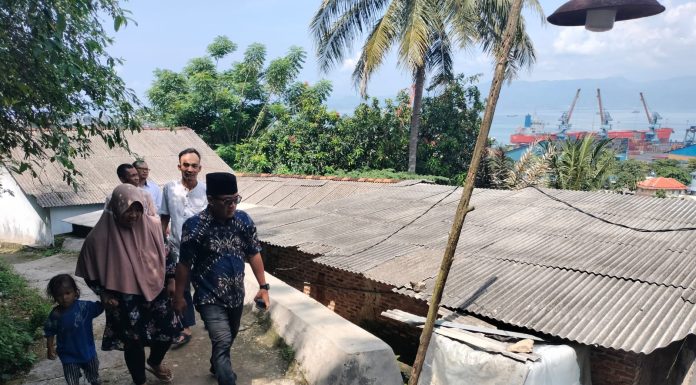 Camat Panjang Respon Cepat laporan Warga, Pastikan Jaminan Pendidikan dan Usulan Bedah Rumah Keluarga Siti Khodijah