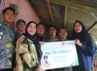 Walikota Bandar Lampung Salurkan Santunan Perlindungan Pekerja Lewat BPJS Ketenagakerjaan