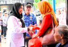 Tiga Hari Berturut-turut, Pemkot Bandar Lampung Salurkan Bantuan Beras di Tujuh Kecamatan