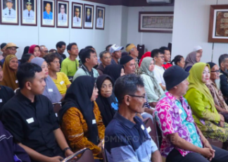 Pemkot Bandar Lampung Salurkan Santunan untuk Korban Bencana, Bantuan Pengobatan dan Kematian kepada 82 Warga