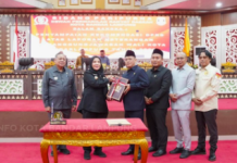 Hadiri Paripurna DPRD, Wali Kota Eva Dwiana Tegaskan Komitmen Tingkatkan Kinerja Pemerintahan dan Pelayanan Publik
