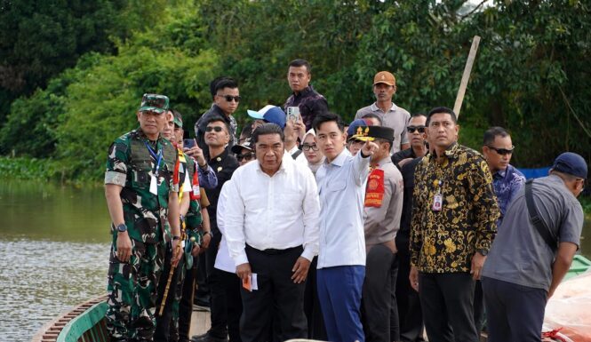 Wapres Gibran Kembali Kunjungi Lampung, Tinjau Jembatan Viral hingga Serap Aspirasi Petani Singkong