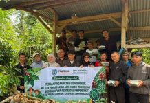 Dosen POLINELA Dampingi Petani Kopi Organik Lampung Barat Manfaatkan Trichoderma