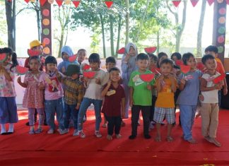 KK Ilmu-Ilmu Kemanusiaan Itera Adakan PkM “Sunny English Holiday” untuk Perkuat Kemampuan Bahasa Inggris Anak